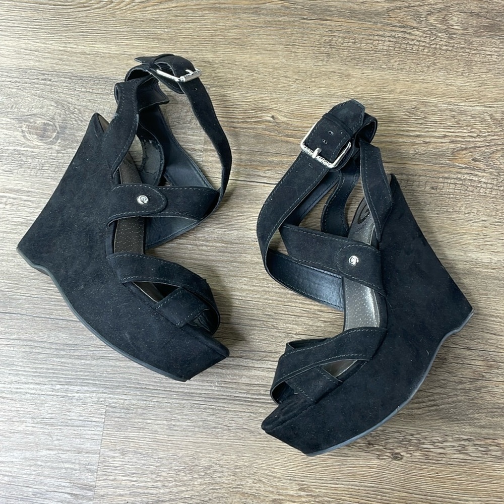 G by Guess Womens Heethe Black Faux Open Toe Wedge Heels Slingback Strappy sz 8
